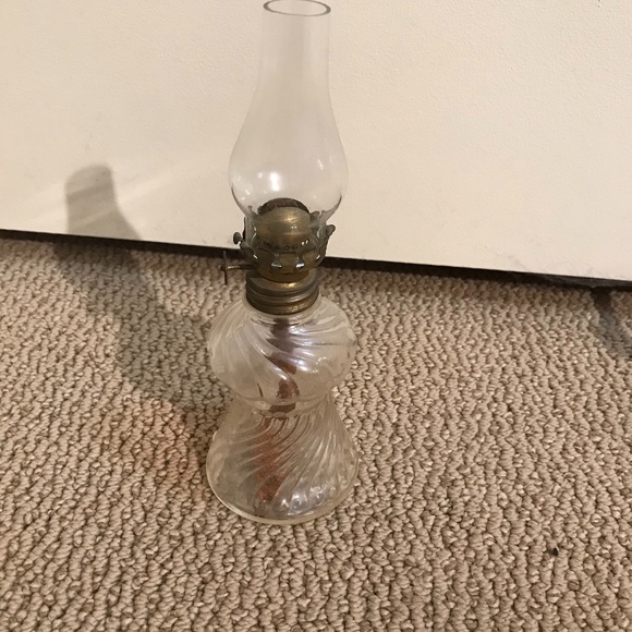 VINTAGE WAX-LESS OIL CANDLE VASE - Picture 4 of 4